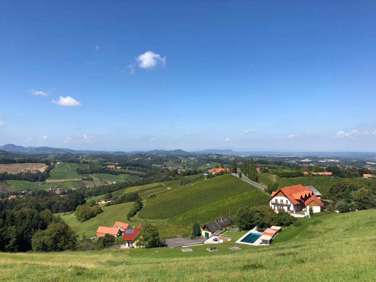 Eckbergerhof Hotell Gamlitz Exteriör bild